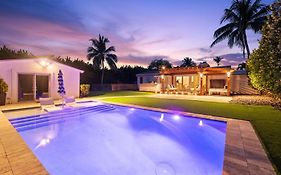 Casa Azure
